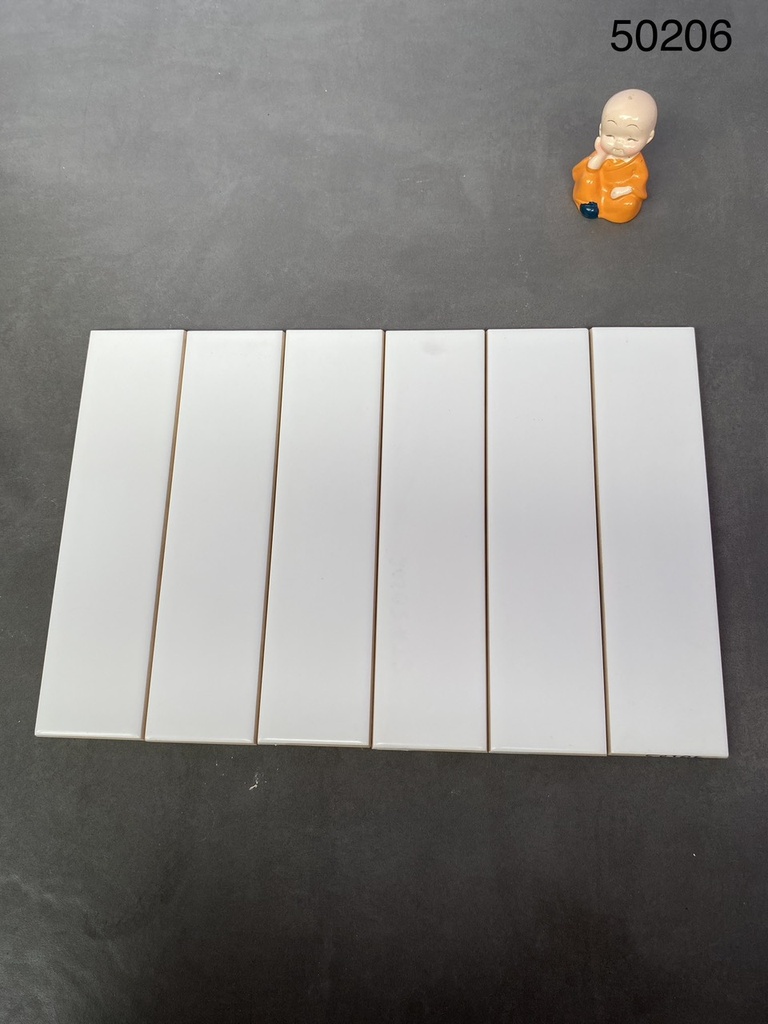 Gạch thẻ trắng mờ phẳng KT 50x200mm mã STA50206