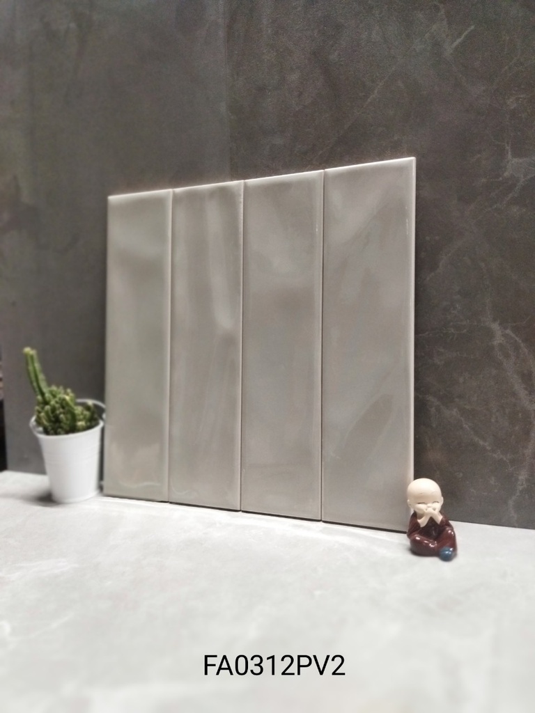 Gạch thẻ Việt Nam KT 75x300mm xám bóng lượn loại 1 mã FA0312PV2