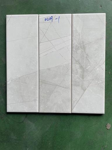 [0209-1] Gạch thẻ Việt Nam KT 100x300mm vân khói loang bóng phẳng loại 1 mã 0209-1