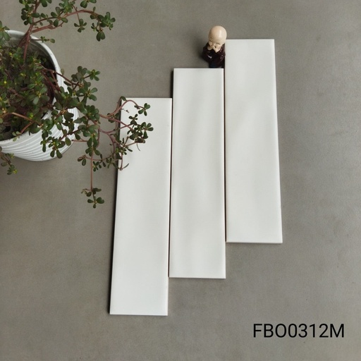 [FBO0312M_SA] Gạch thẻ Việt Nam, Trắng kem bóng lượn, KT 75x300 mm, FB00312M_SA, Loại 1 (1 hộp/ 50 viên/ 1.125m2)