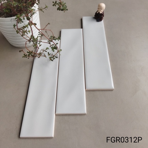 [FGR0312P] Gạch thẻ Việt Nam, Trắng bóng lượn, KT 75x300 mm, FGR0312P, Loại 1 (1 hộp/ 50 viên/ 1.125m2)