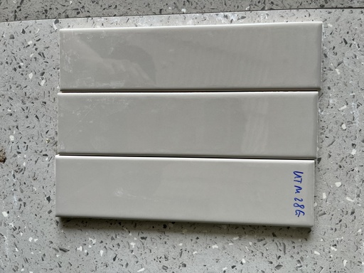 [UTM28G] Gạch thẻ 50x200mm xám đậm bóng UTM28G