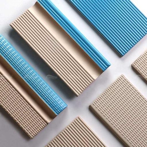 [100138586164] Gạch men viền hồ bơi chống mài mòn cao màu xanh nước biển nhạt 240x115mm